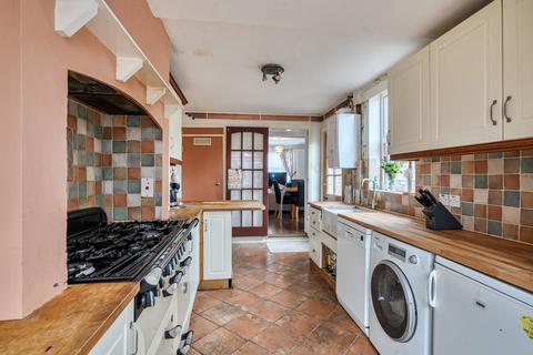4 bedroom detached house for sale, Kirby Road, Bedfordshire LU6