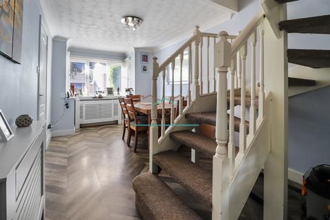 3 bedroom detached house for sale, Chatsworth Drive, Wellingborough, Northamptonshire