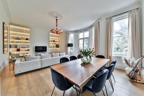 3 bedroom terraced house for sale, Onslow Gardens, London