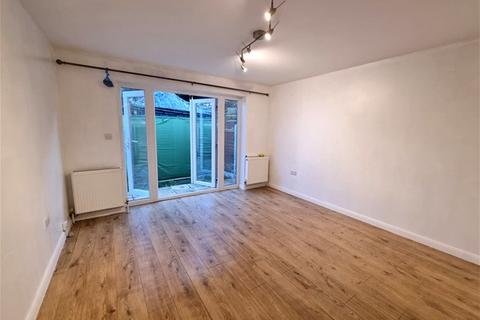 undefined, New North Road, Hainault
