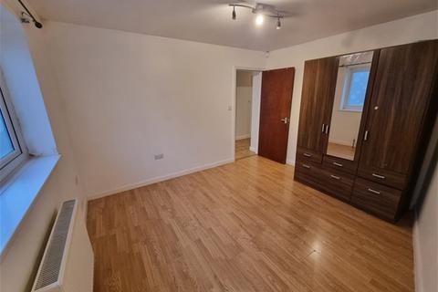 undefined, New North Road, Hainault