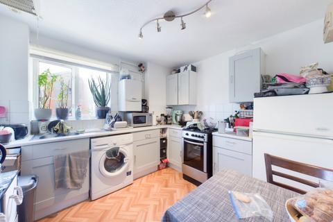 1 bedroom flat to rent, Elizabeth House, Enterprize Way, London, SE8