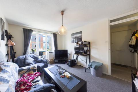 1 bedroom flat to rent, Elizabeth House, Enterprize Way, London, SE8
