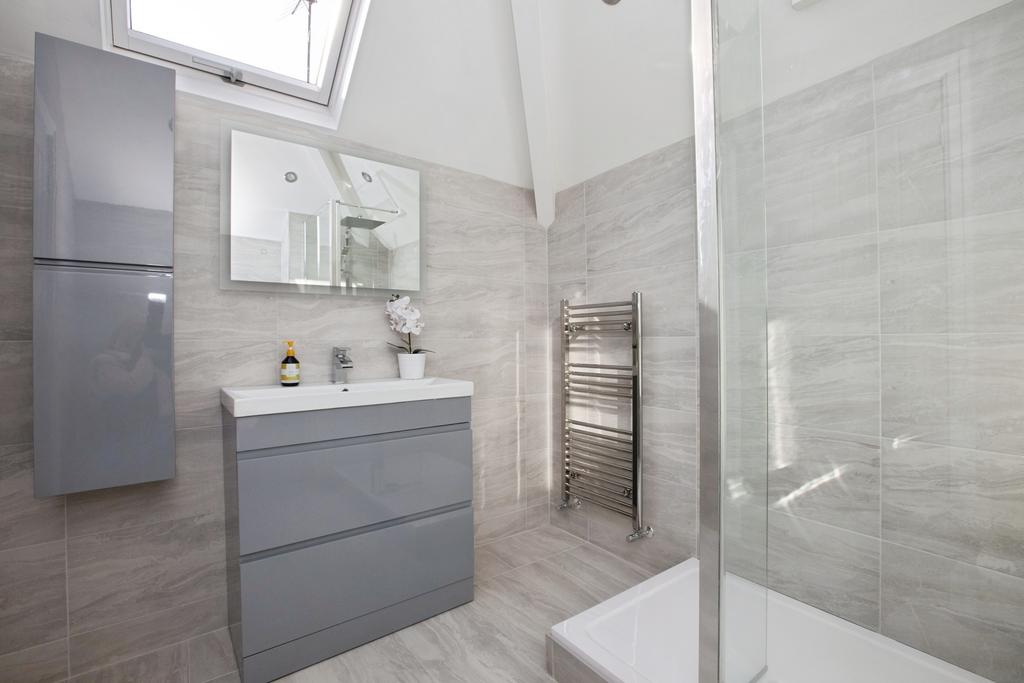 Master En-suite