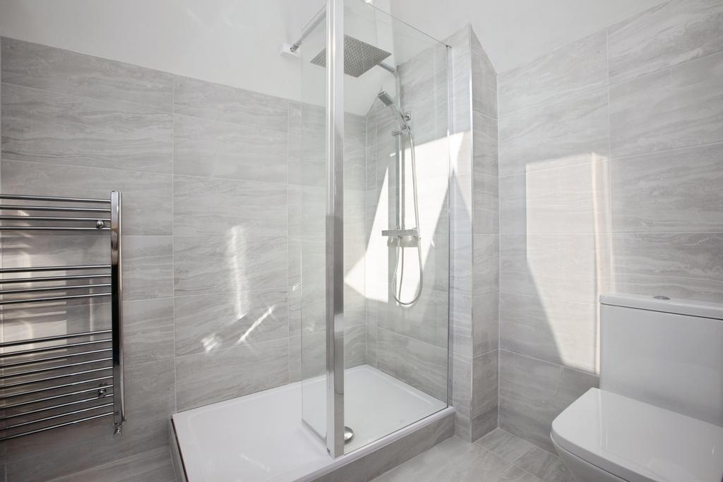 Master En-suite