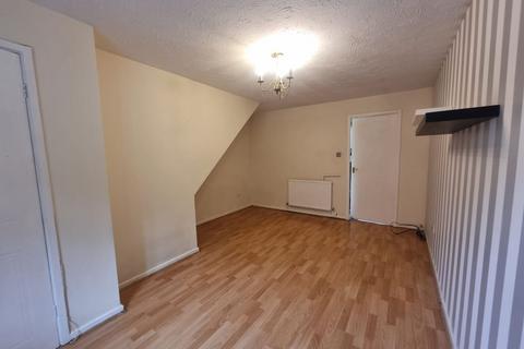 2 bedroom terraced house to rent, Brindlefields Way, Tipton, DY4 7XL