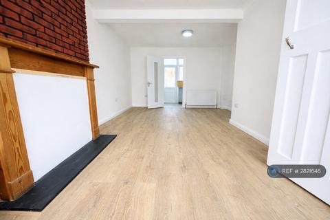 undefined, Curzon Avenue, Enfield, EN3