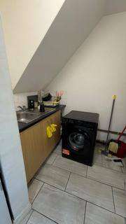 undefined, Room to Rent - Upper Parliament Street