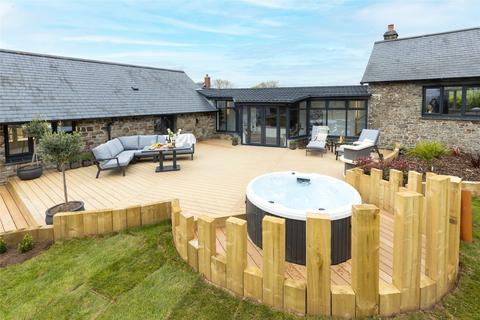undefined, Horns Cross, Bideford, Devon, EX39