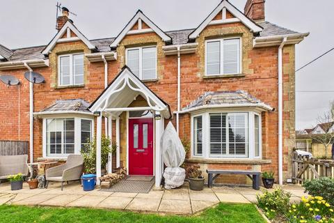 undefined, Shipton-under-Wychwood, Chipping Norton OX7