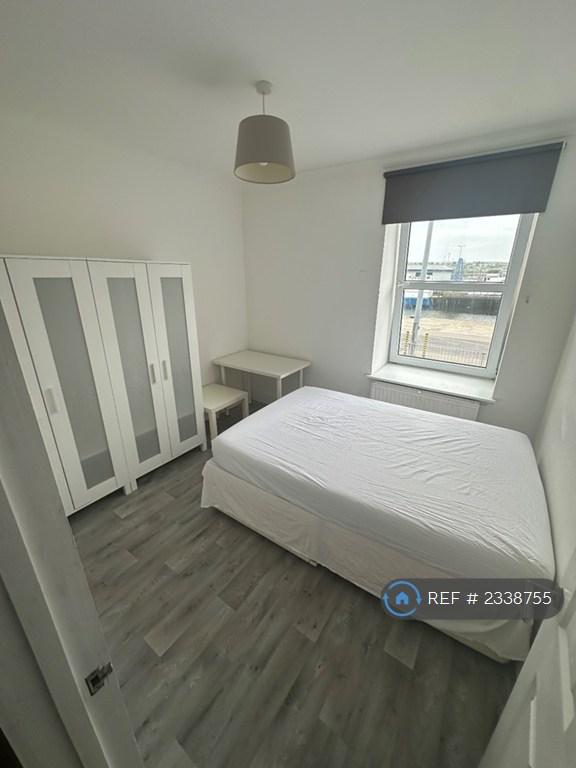 Dbl Bedroom 4