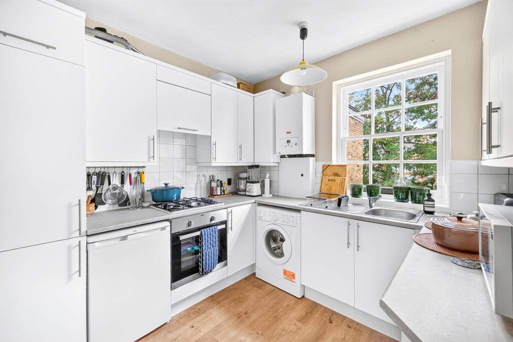 Apartment in London - View 2