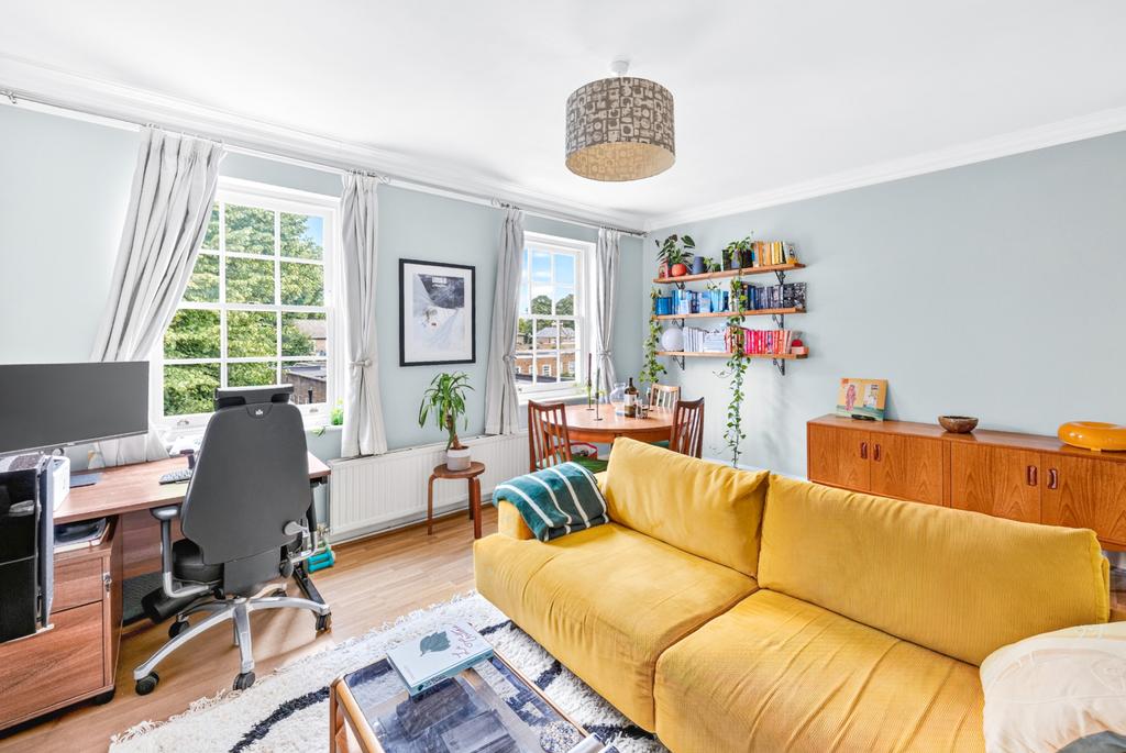 Apartment in London - View 4