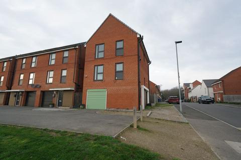 undefined, Malthouse Drive, Grays