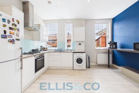 undefined, Lyons Crescent, Tonbridge, Kent, TN9
