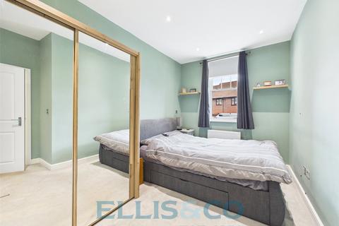 undefined, Lyons Crescent, Tonbridge, Kent, TN9