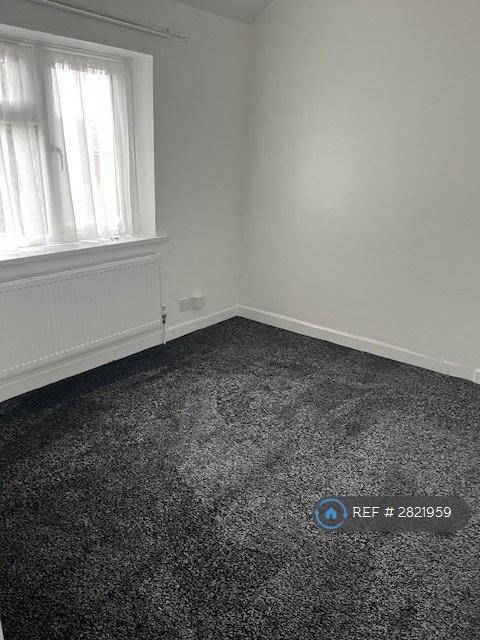 Rear Bedroom