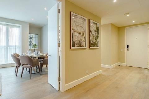 2 bedroom apartment to rent, Canary Wharf, London E14