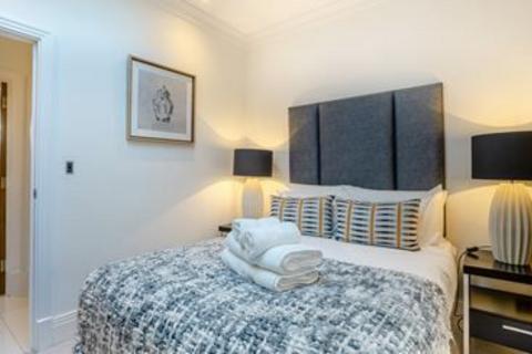undefined, Fulham, London W6
