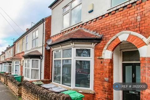 6 bedroom semi-detached house to rent, Elmsthorpe Avenue, Nottingham, NG7