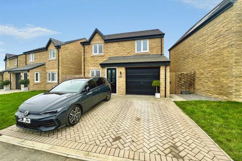 4 bedroom detached house for sale, Wildflower Avenue, Hurworth Moor, Darlington, DL2