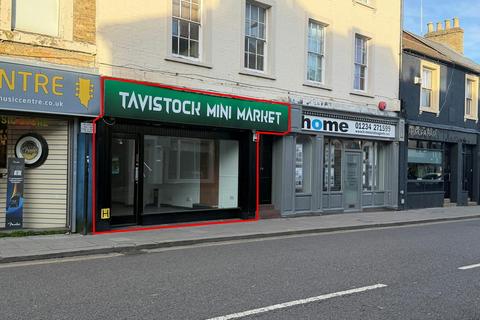 Retail property (high street) to rent, 33 Tavistock St Bedford MK40 2RB