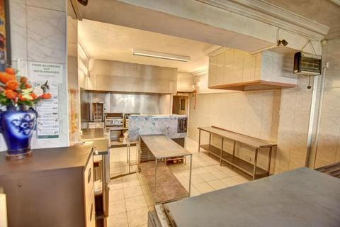 Retail property (high street) for sale, 196 Green Ln South Shields NE34 0TQ