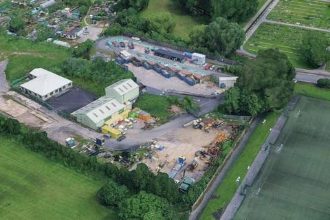 Warehouse to rent, Ash Rd Manchester M43 6QU