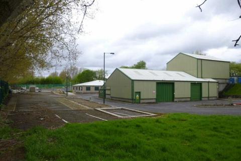 Office to rent - Ash Rd Manchester M43 6QU