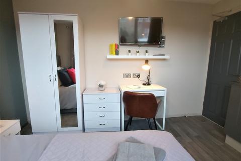undefined, Middlewood - Rm3