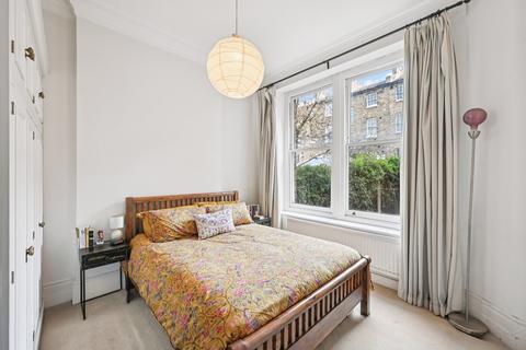 2 bedroom flat for sale, St. Georges Mansions, Causton Street, London, SW1P