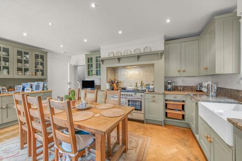 undefined, Westhay Gardens, East Sheen SW14