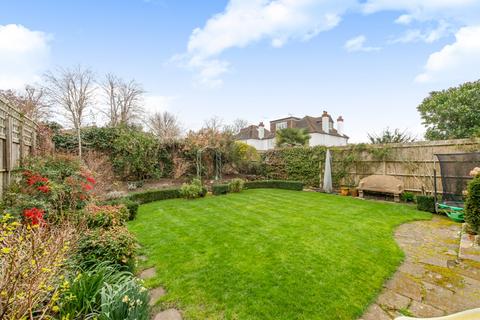undefined, Westhay Gardens, East Sheen SW14