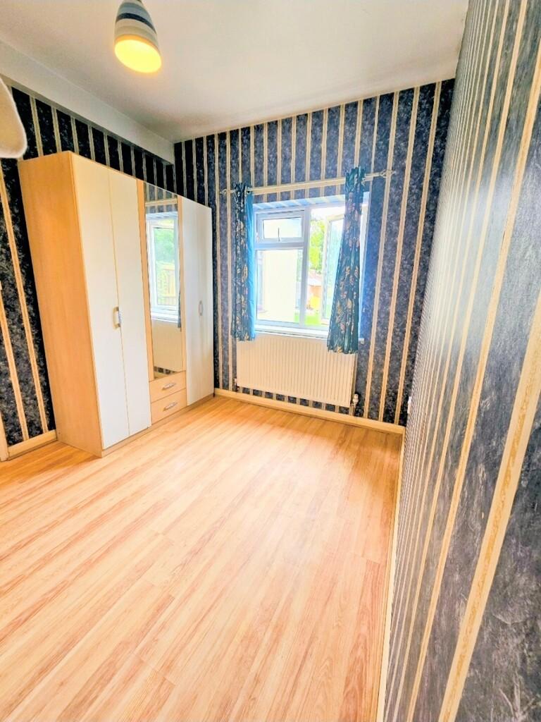 Single Bedroom