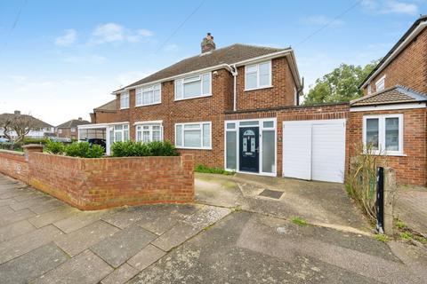 3 bedroom semi-detached house for sale, Aylesbury Road, Bedford, Bedfordshire, MK41