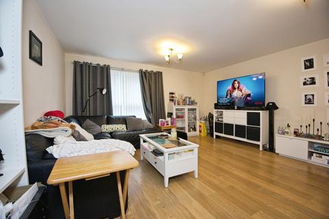 1 bedroom flat for sale, Penstone Court, Chandlery Way, Cardiff, Caerdydd, CF10