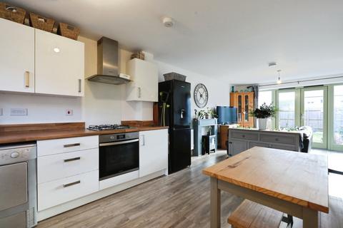 undefined, Kestrel Way, Moreton-in-Marsh, Gloucestershire, GL56