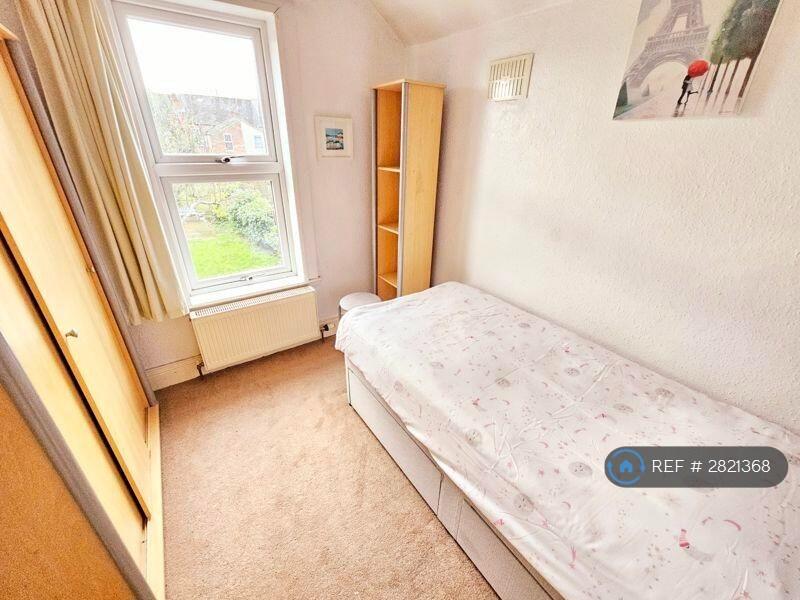 Single Bedroom