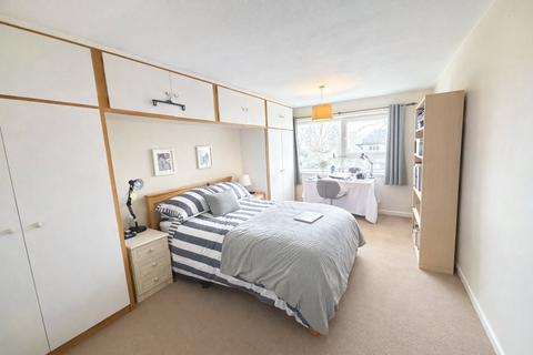 2 bedroom flat for sale, Middleton Hall Road, Birmingham, West Midlands, B30
