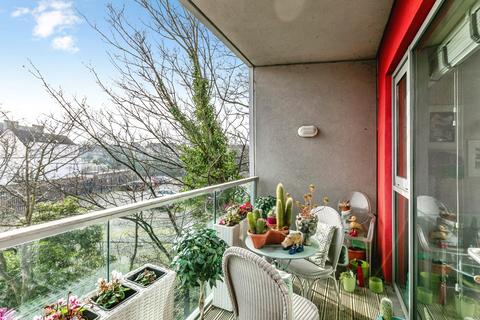 undefined, Westgate, Caledonian Road, Bristol, BS1