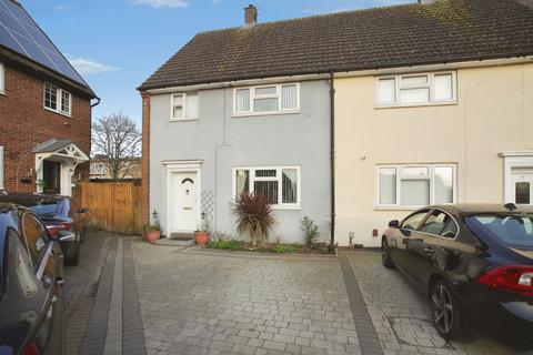 Esterton Close, Holbrooks, Coventry, CV6