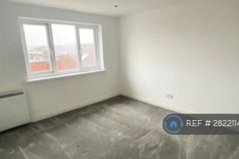 2 bedroom flat to rent, Hamilton Court, Blackpool, FY1