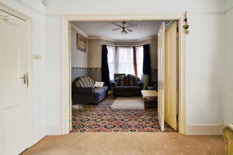 undefined, Essex Road, Manor Park, London, E12