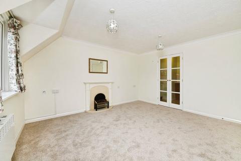 1 bedroom flat for sale, Newland Street, Witham, Essex, CM8