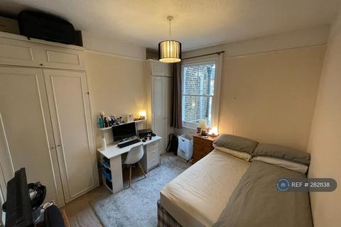 undefined, Eccles Road, London, SW11