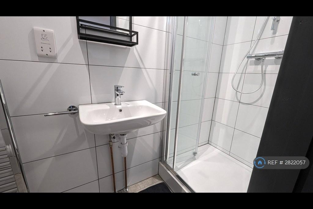 Ensuite Bathroom