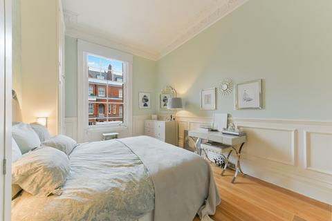 undefined, Evelyn Gardens, SW7
