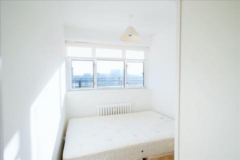 2 bedroom flat to rent, Lutyens House, SW1, London, SW1V