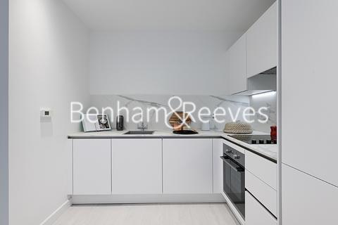 1 bedroom apartment to rent, Farine Avenue, Hayes UB3