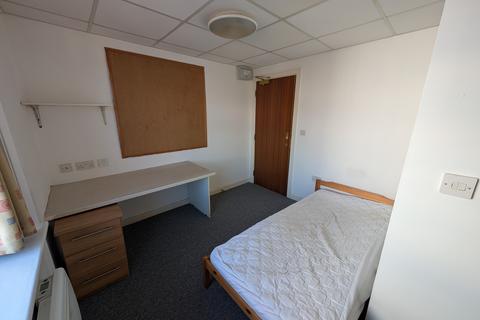 1 bedroom flat to rent, St. Peters Road, Bournemouth BH1